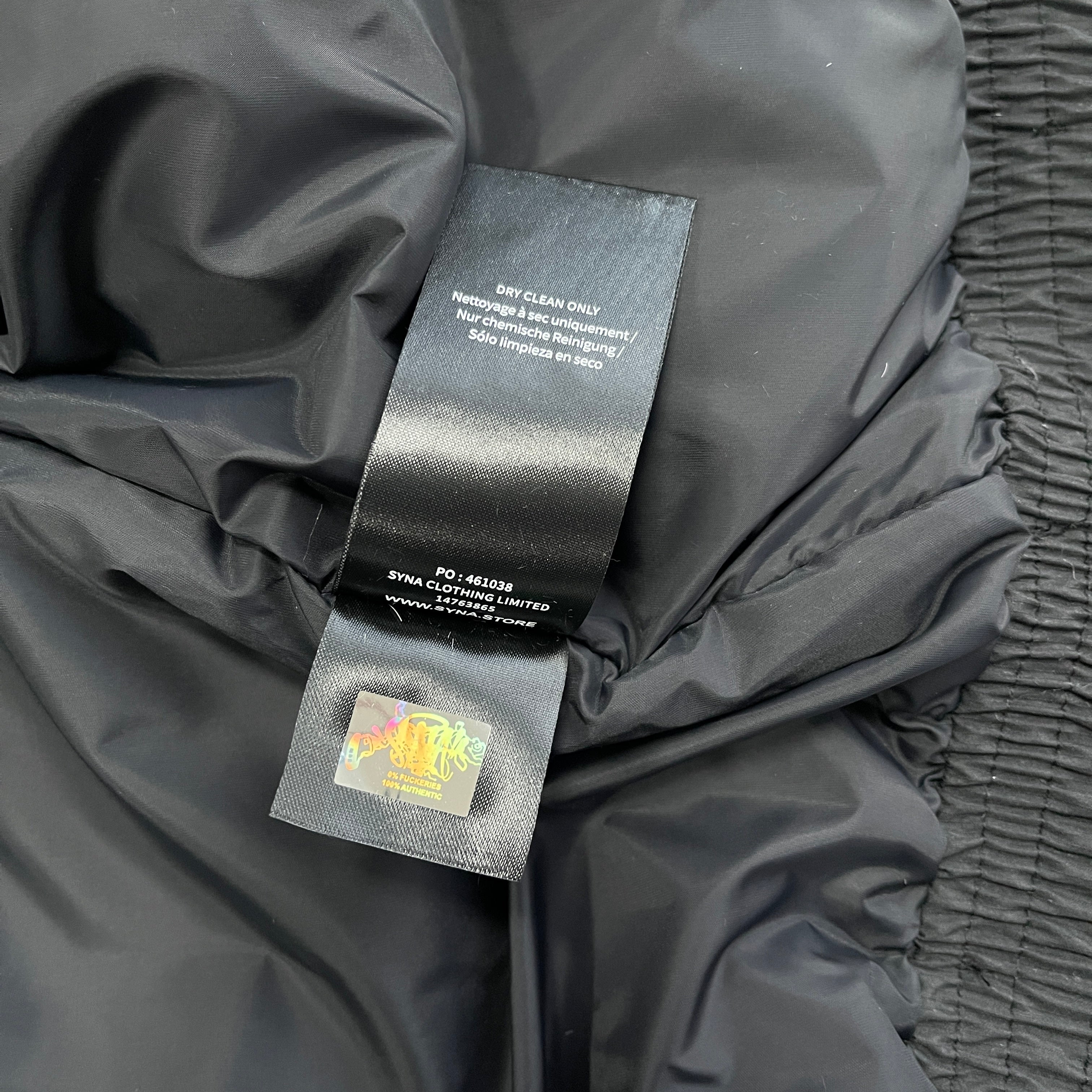 VAULT JACKET