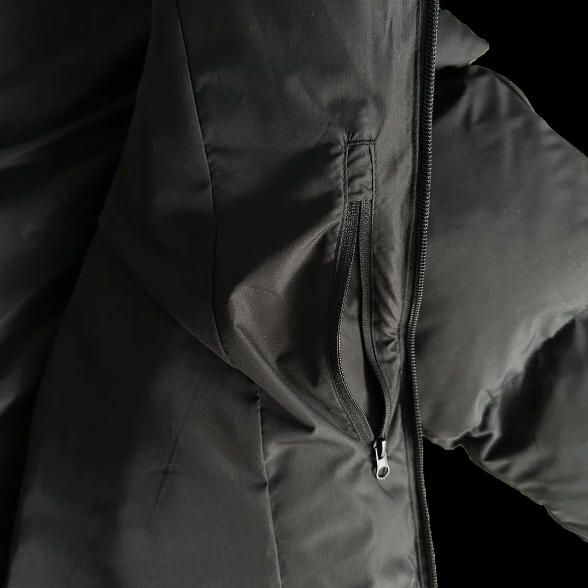 IRONGATE COLLAR PUFFER JACKET