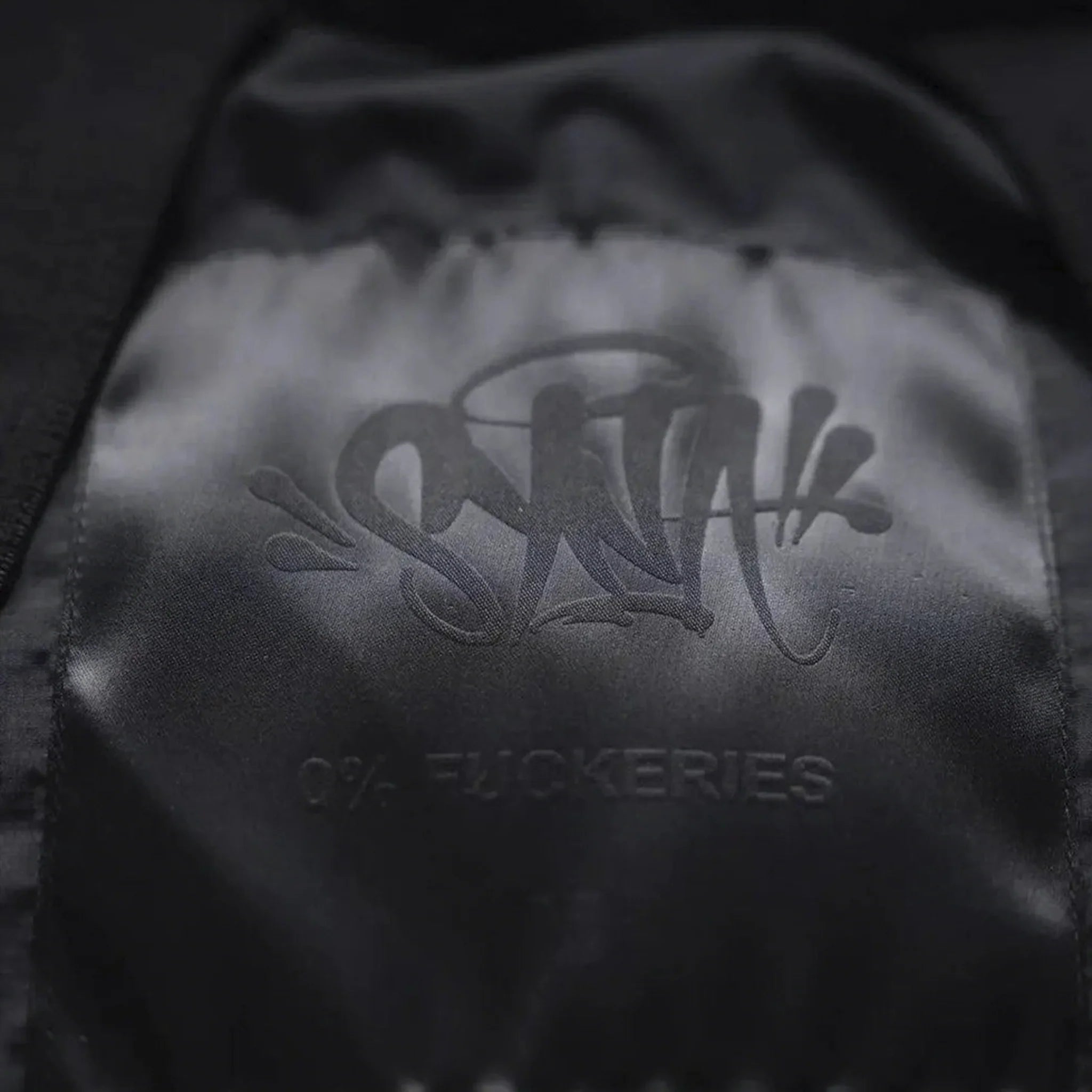 JACKET (BLACK/BLACK)