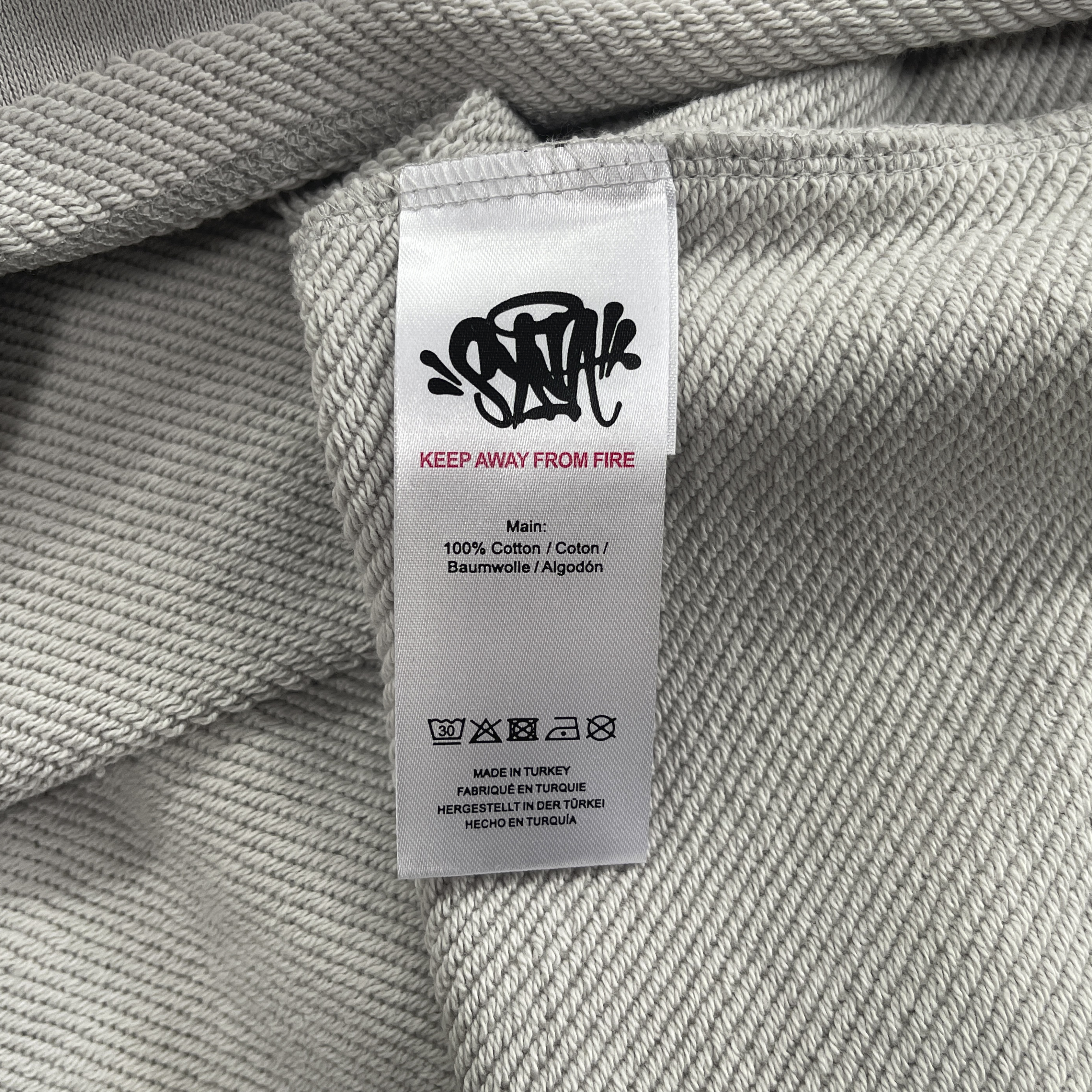 SYNA WORLD I LOVE SYNA HOODIE (GREY)