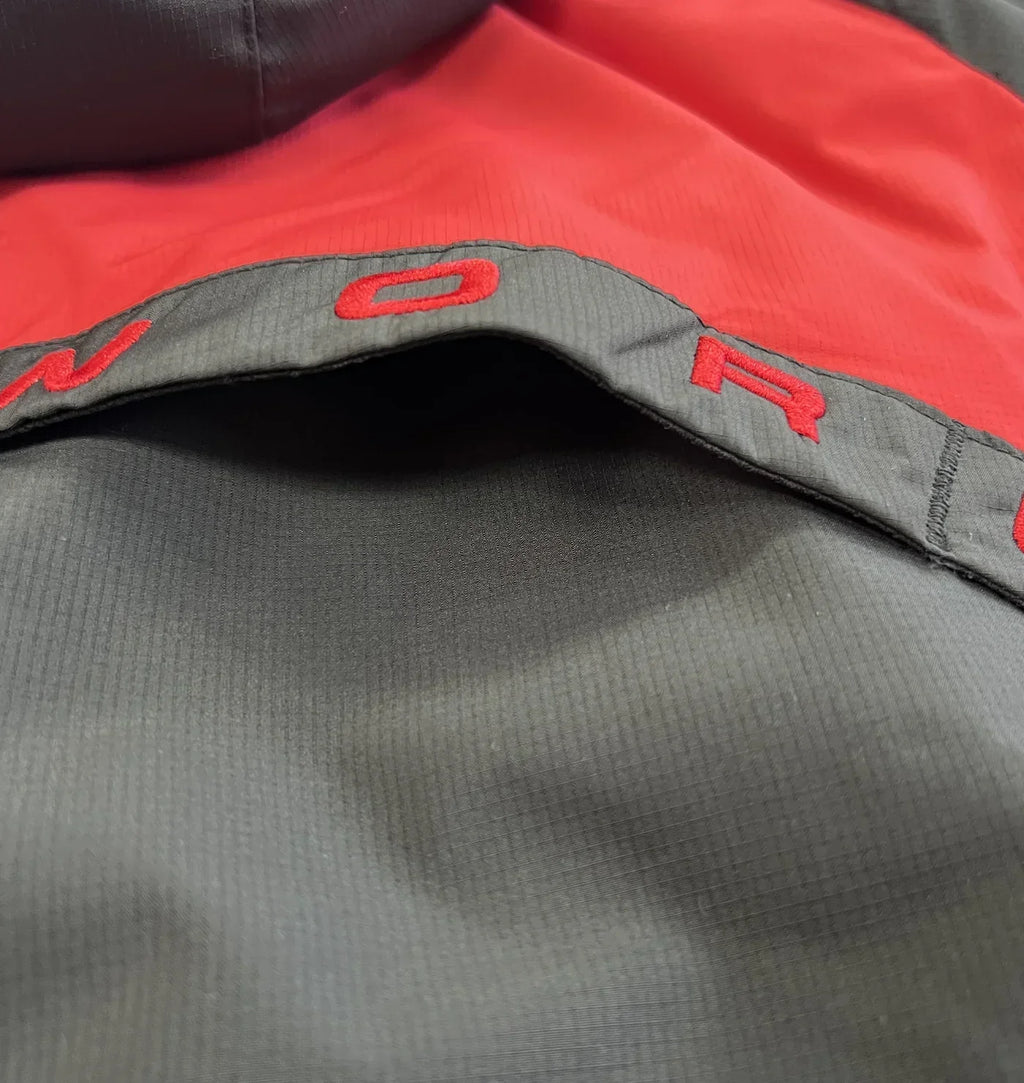 VORTEX WOVEN JACKET (BLACK/RED)