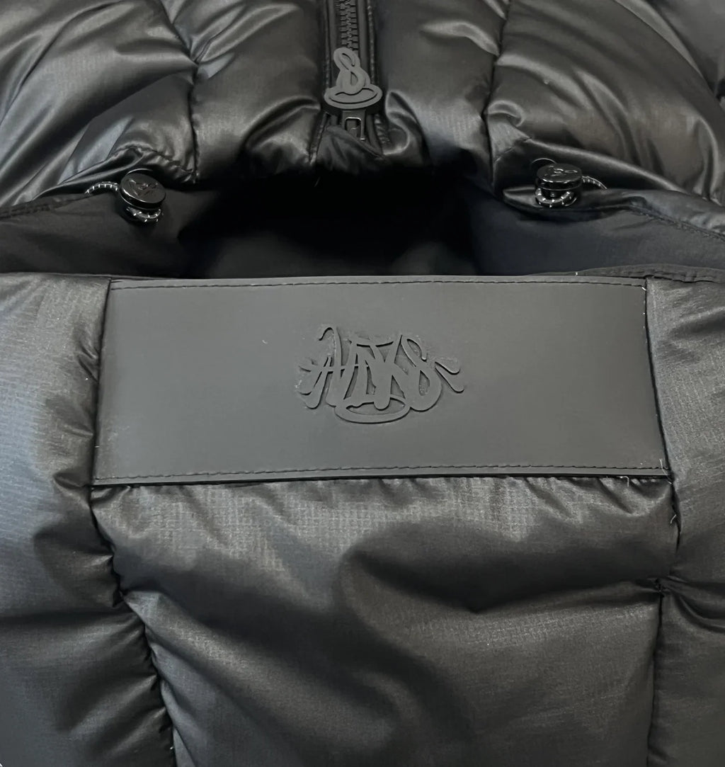 WAVE PUFFER JACKET (BLACK)