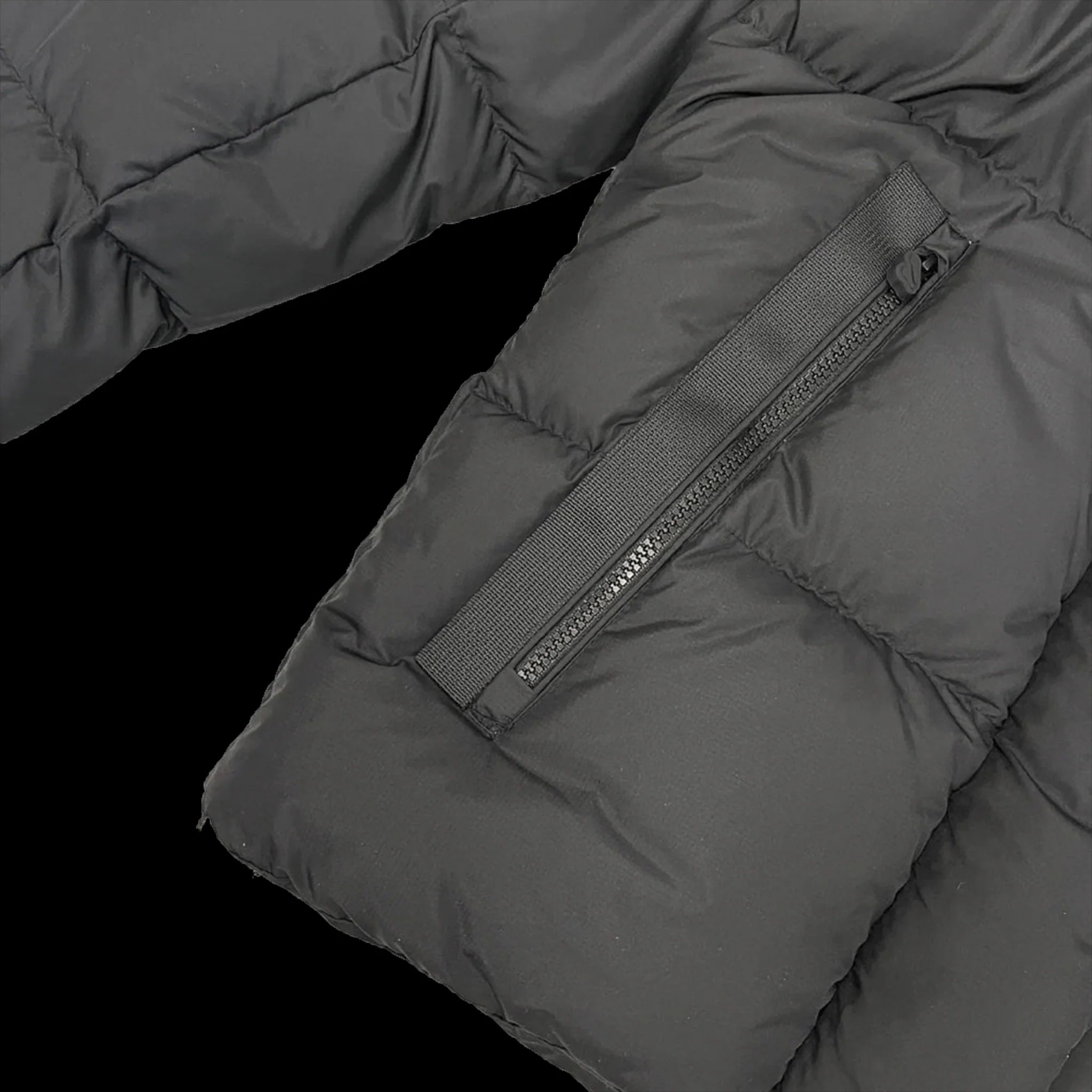 JACKET (BLACK/BLACK)