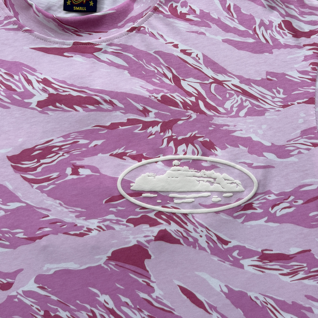 ISLAND PUFF PRINT TEE