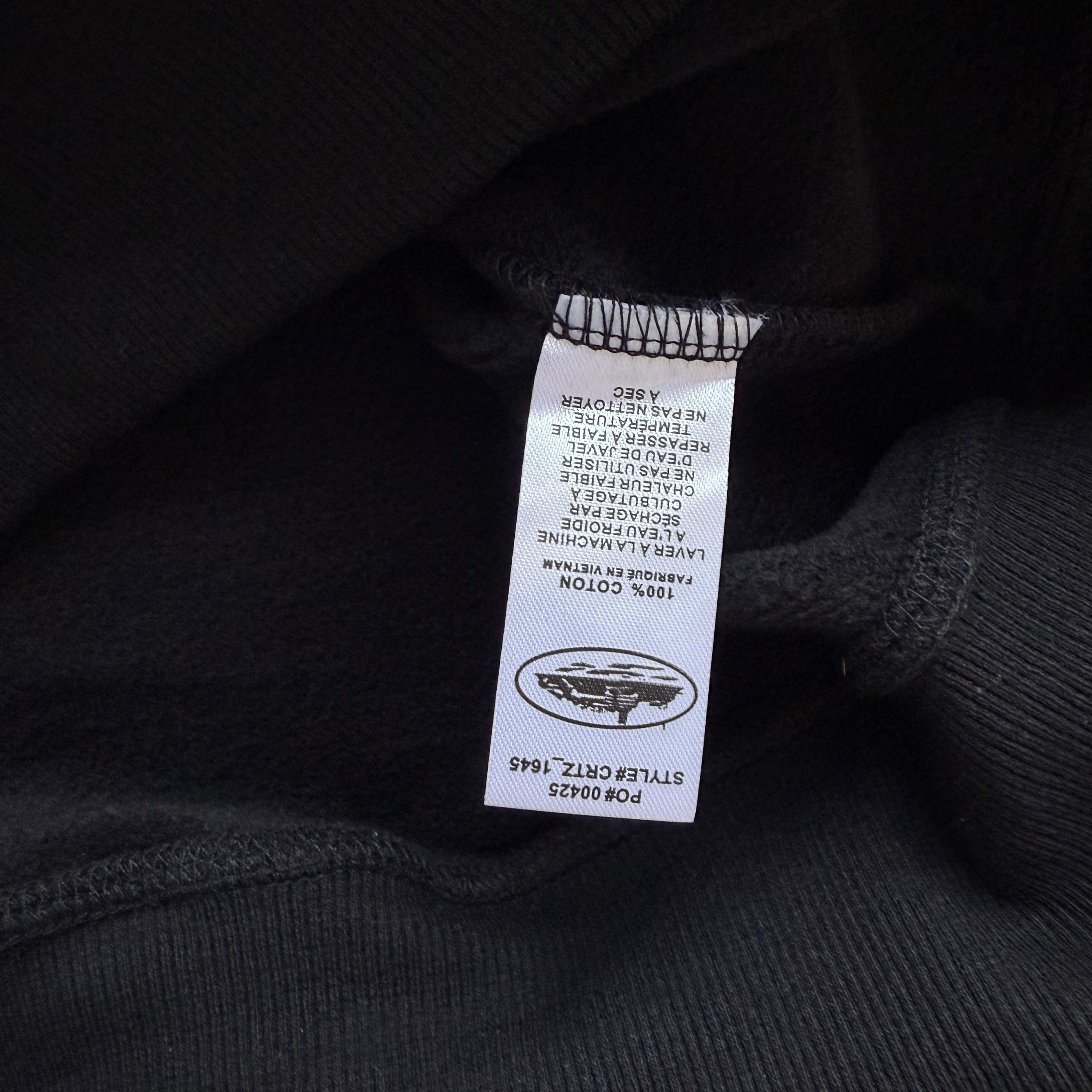 MINI ISLAND CREWNECK (BLACK)